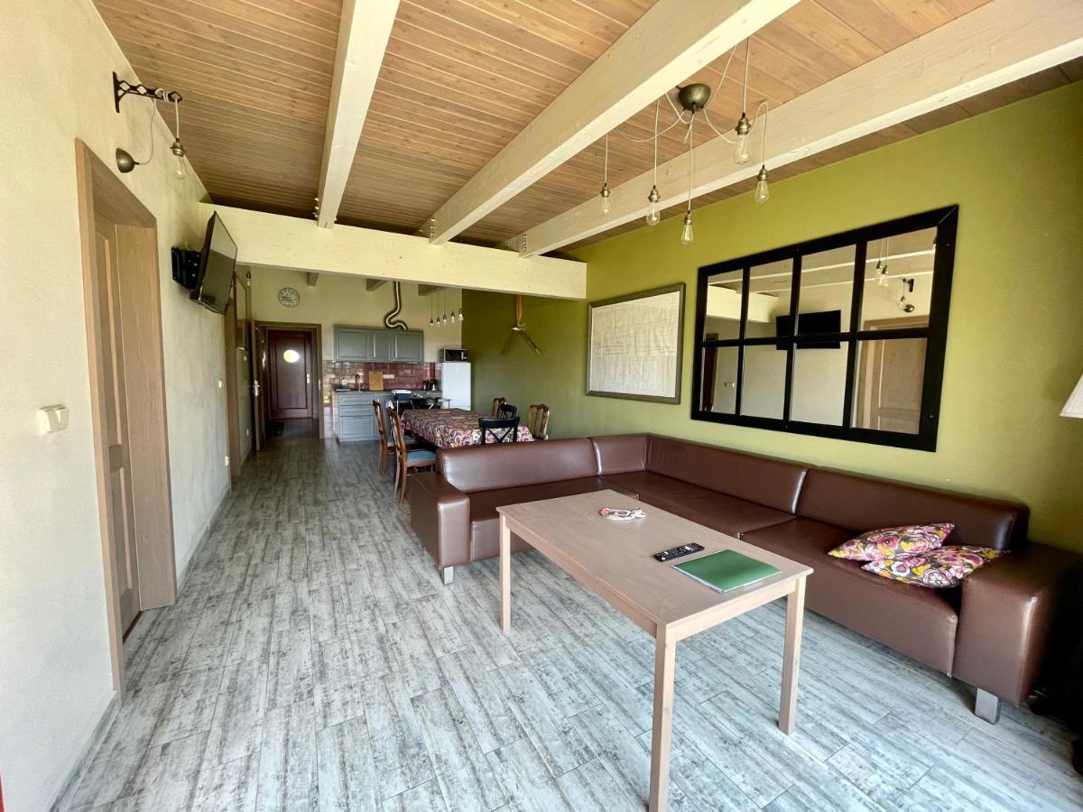 Apartmany Modrinovy Dum ฮอร์นี ปลานา ภายนอก รูปภาพ